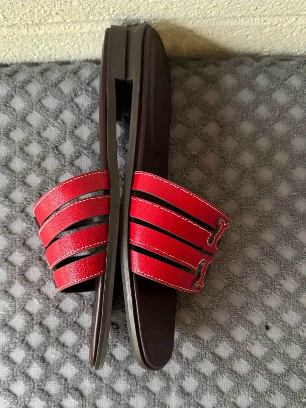 Tory Burch Ines Slide Toucan Red Leather Size 10.5